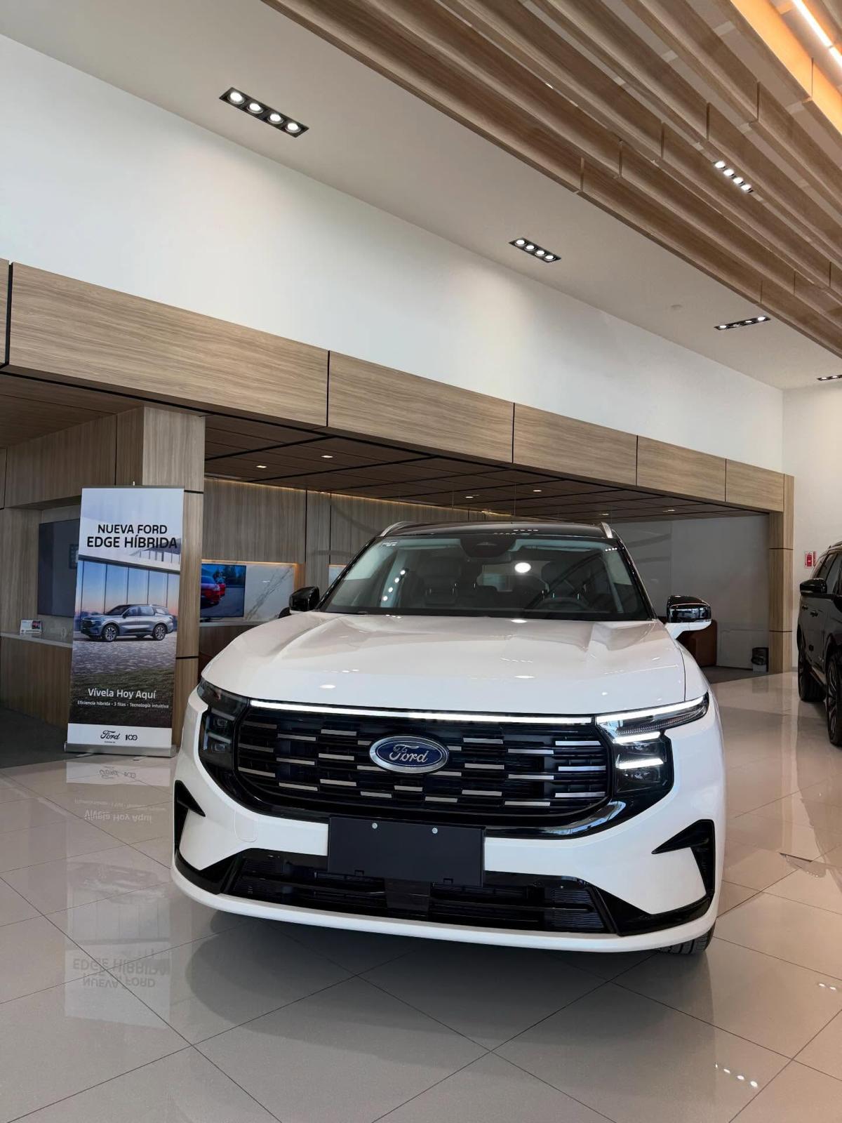 Ford Edge - imagen 1