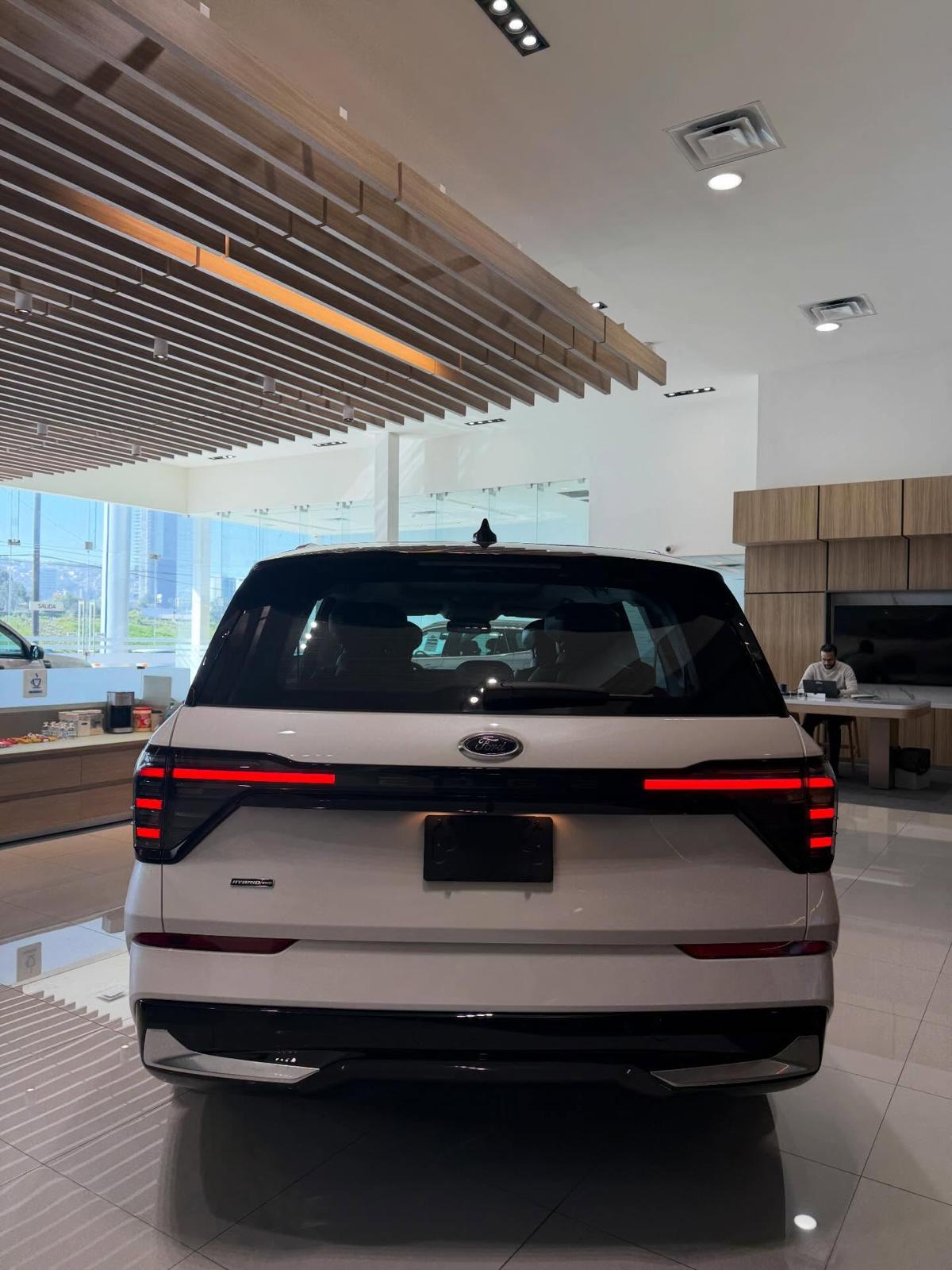 Ford Edge - imagen 2