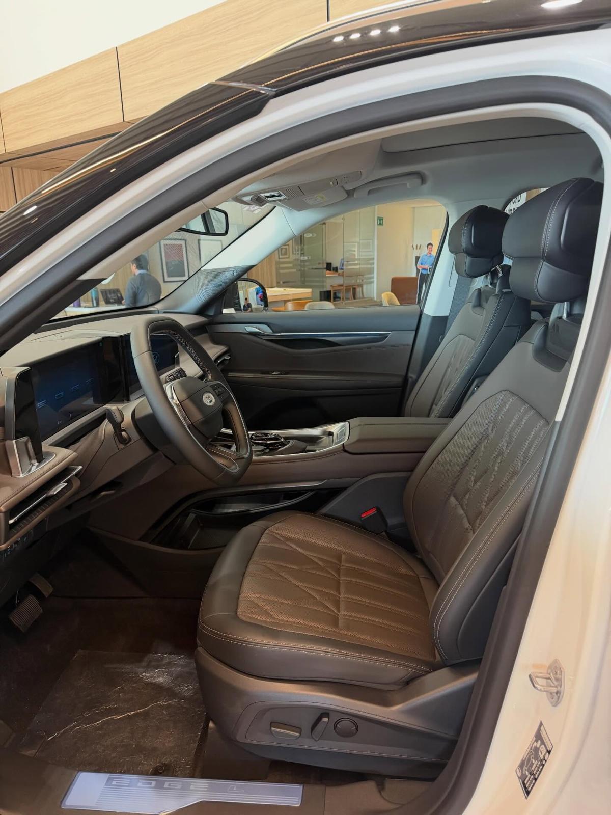 Ford Edge - imagen 7